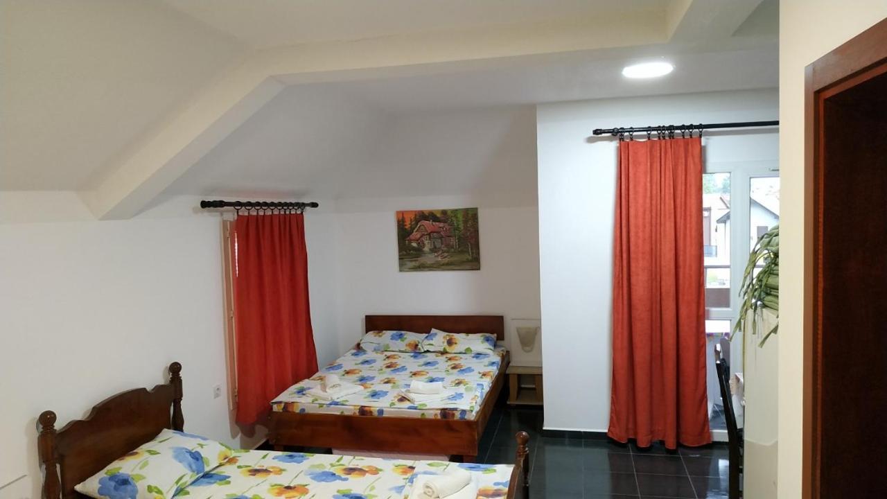 Appartamento Srebrna Nit Veliko Gradište Esterno foto