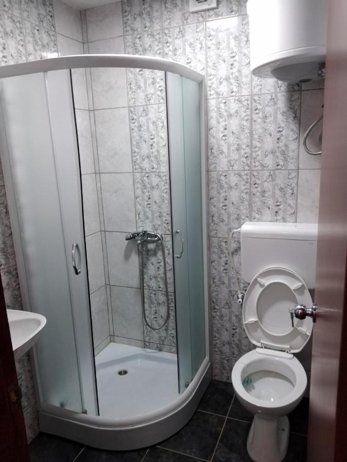 Appartamento Srebrna Nit Veliko Gradište Esterno foto